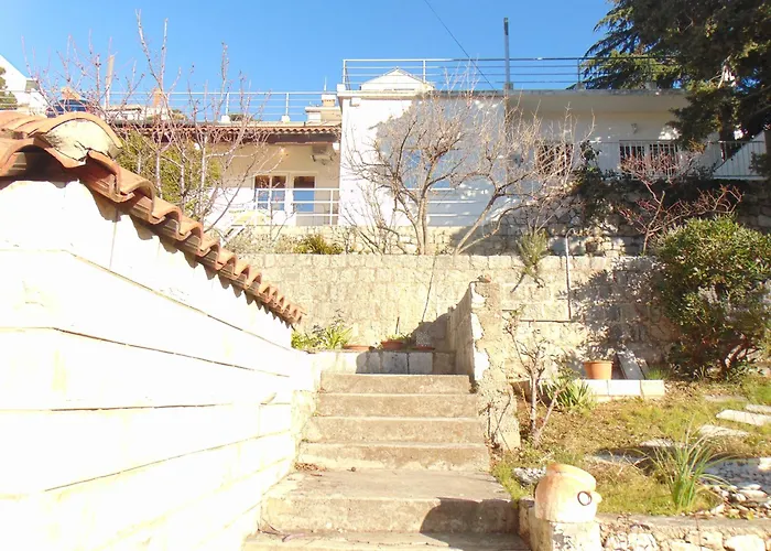 Apartment Elelo